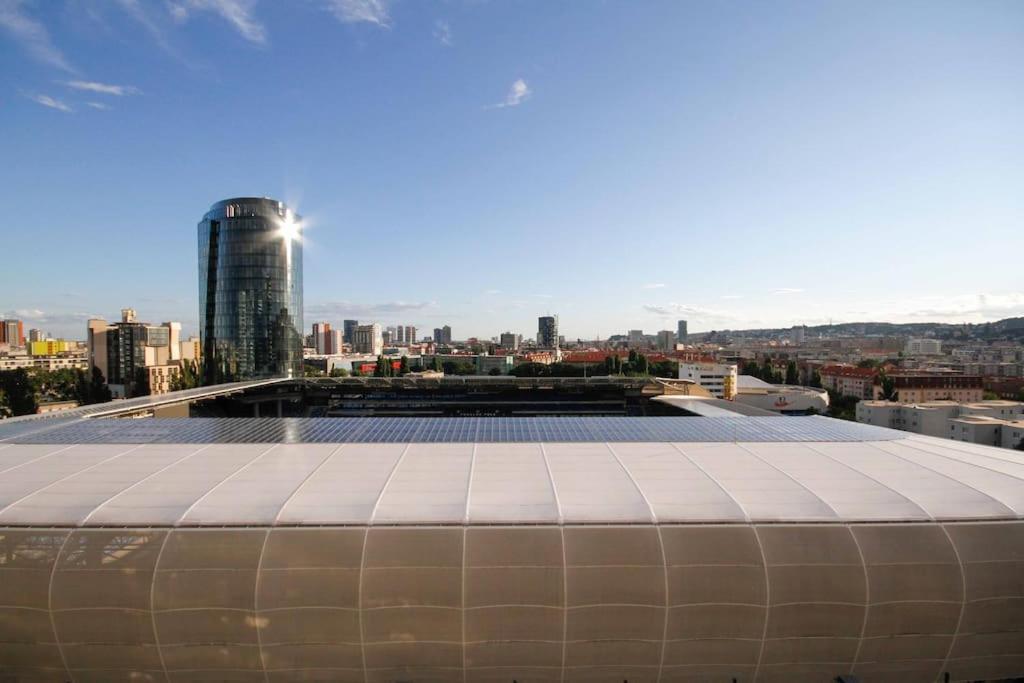 Apartment In Bratislava With Free Parking Exterior foto